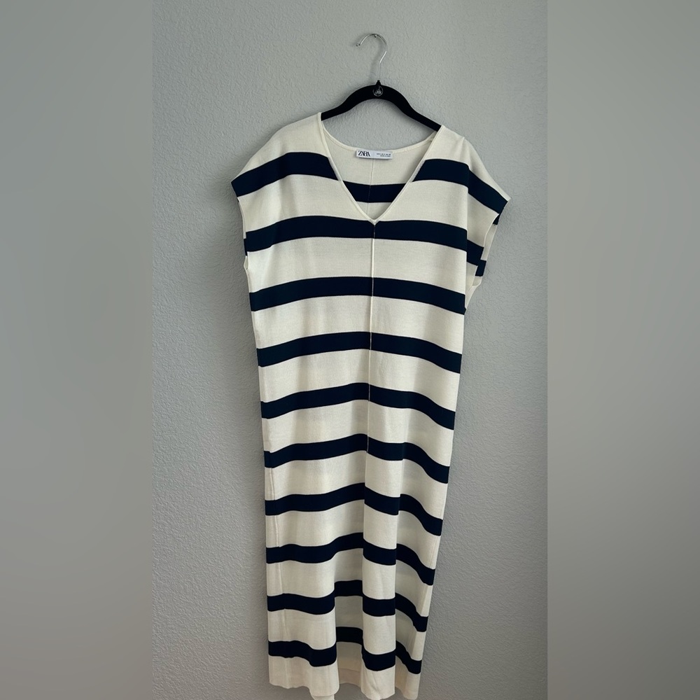 Zara knit navy and white dress/coverup